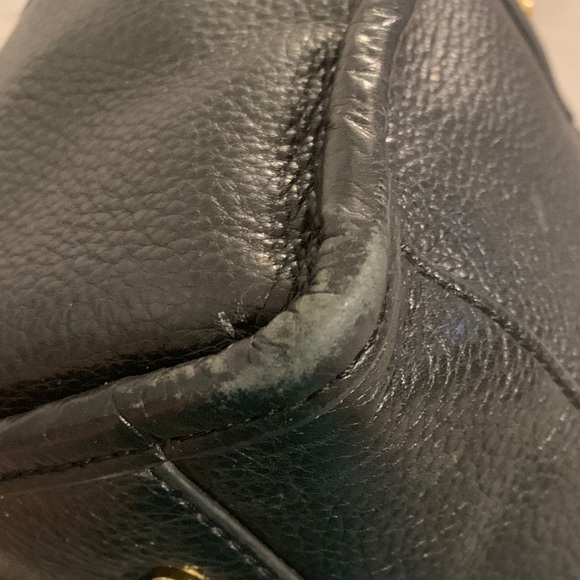 Tory Burch Black Pebbled Leather Satchel with Gold-Tone Logo Purse 👛 - Picture 17 of 17